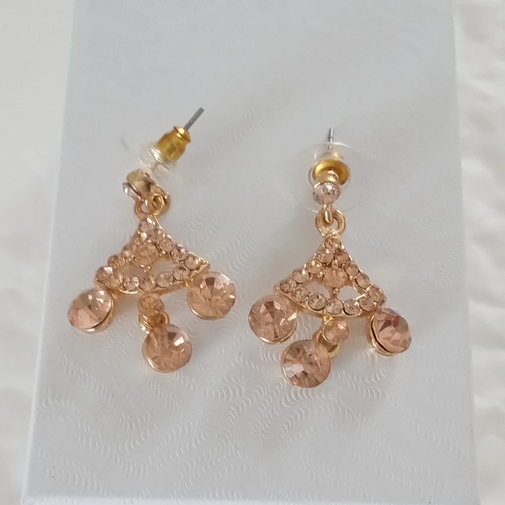 Gold and Pink Chandelier Earrings with Vintage Charm